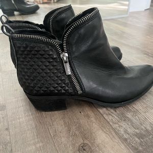 Lucky brand low booties